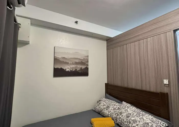 Entire 1 Bedroom Unit With Balcony At Moa Complex 3*