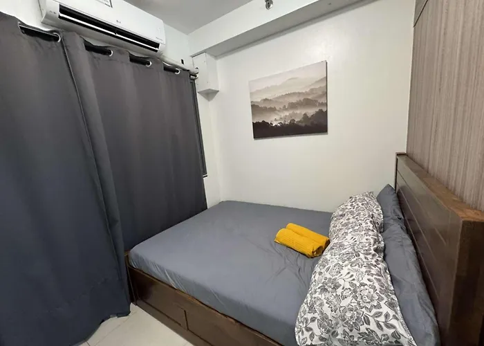 Aparthotel Entire 1 Bedroom Unit With Balcony At Moa Complex 3*