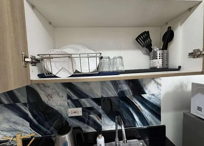 Entire 1 Bedroom Unit With Balcony At Moa Complex Aparthotel