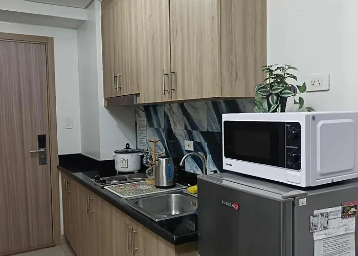 Entire 1 Bedroom Unit With Balcony At Moa Complex Aparthotel Manila